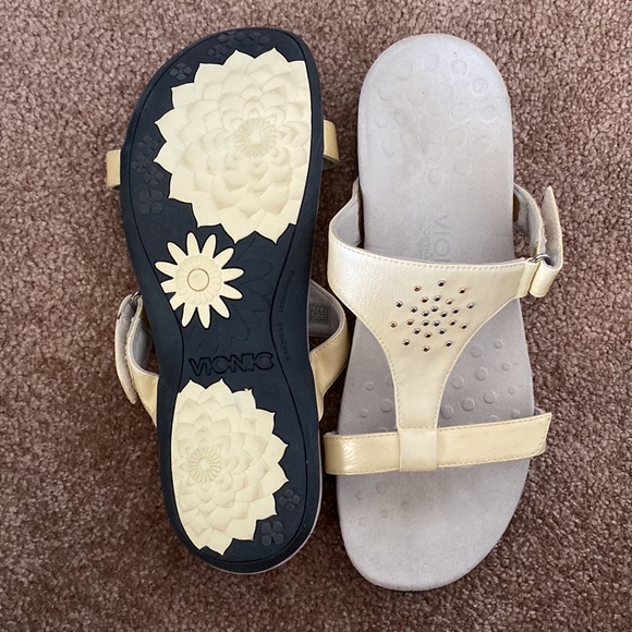 Vionic Patricia Comfort Sandal Size 11 - Picture 4 of 4
